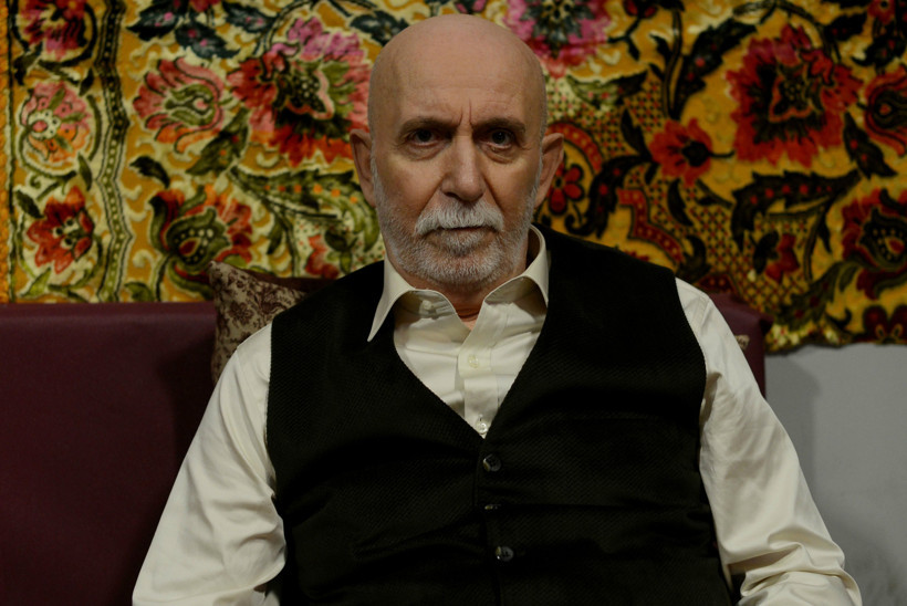 Siyah Beyaz Aşk kadrosuna hangi iki ünlü oyuncu katıldı? - Resim : 2