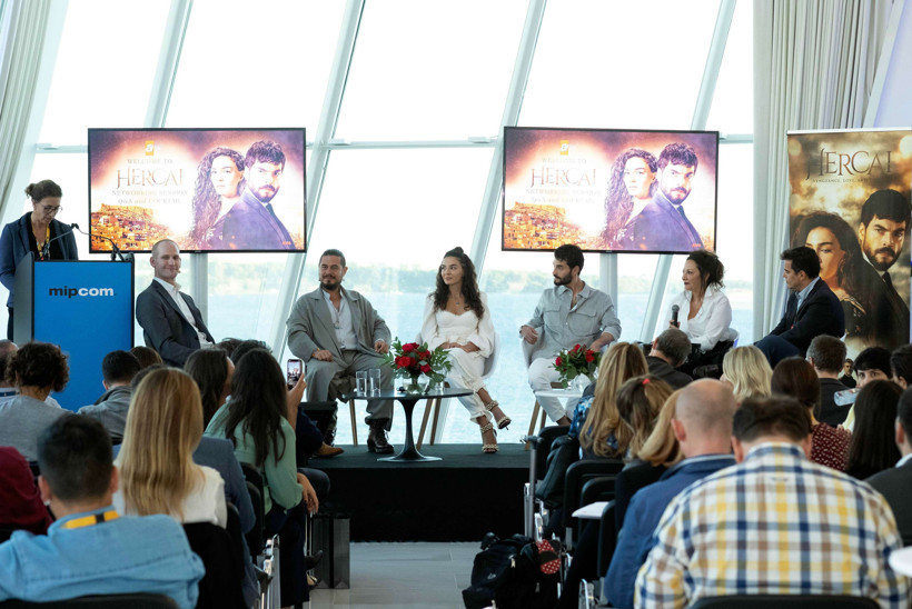 atv'den Cannes çıkarması! - Resim : 6