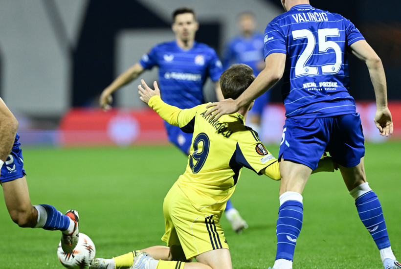 Fenerbahçe Avrupa maçına mağlubiyetle başladı - Resim : 4