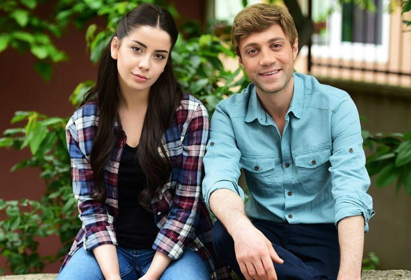 Perşembe dizilerinin yıldızları kimler?