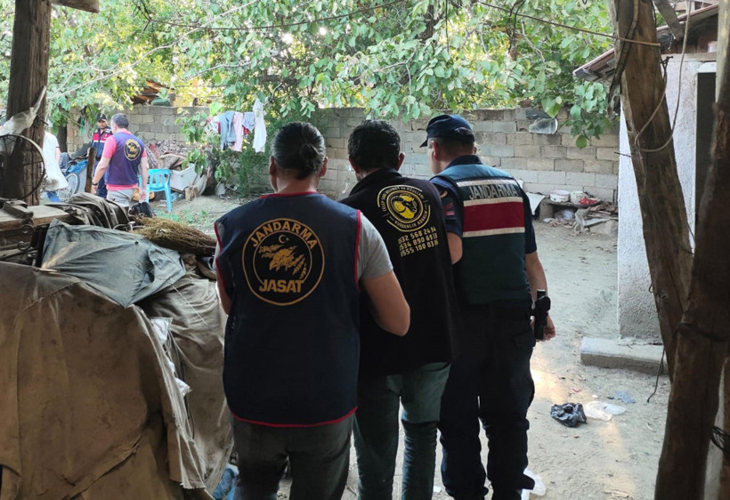 Denizli'de kan donduran olay! Babaannesini başına tüple vurarak katletti - Resim : 4