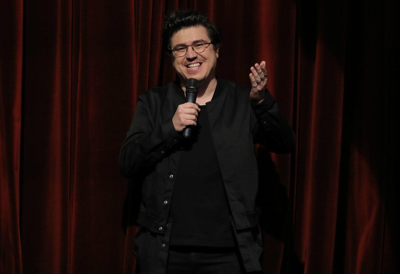 Çok Güzel Hareketler 2'ye hangi ünlü oyuncu konuk oluyor?