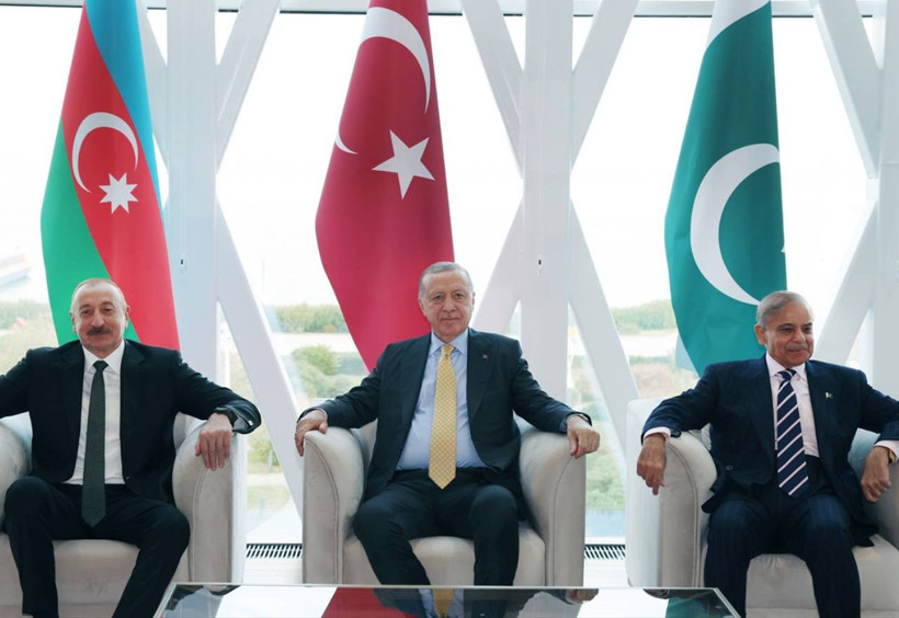 Cumhurbaşkanı Erdoğan'dan Karabağ açıklaması: Yeni bir dönemin kapılarını açtı