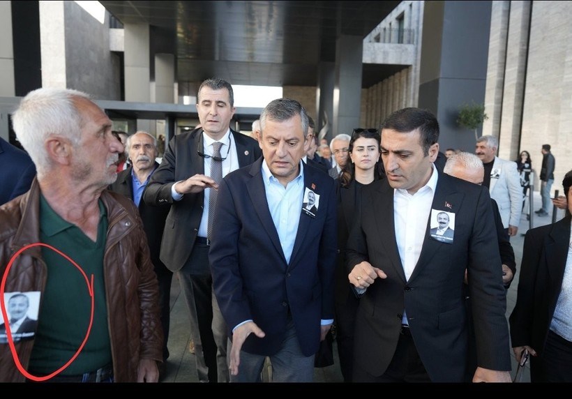 Özgür Özel'e yumruk atan saldırganın kimliği belli oldu! Sabıkası kabarık çıktı. Taciz, şiddet, cinayet... - Resim : 3