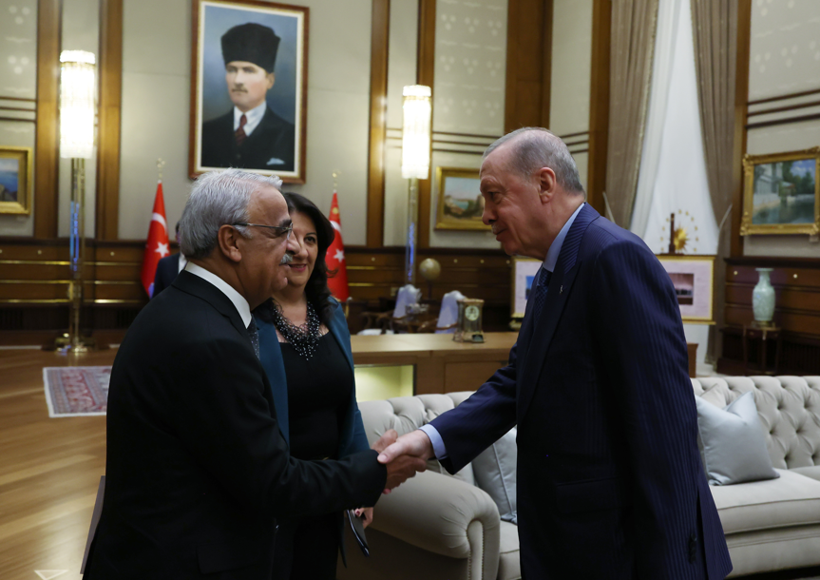 Beştepe'de kritik görüşme! Erdoğan - DEM Parti heyetini kabul etti - Resim : 2