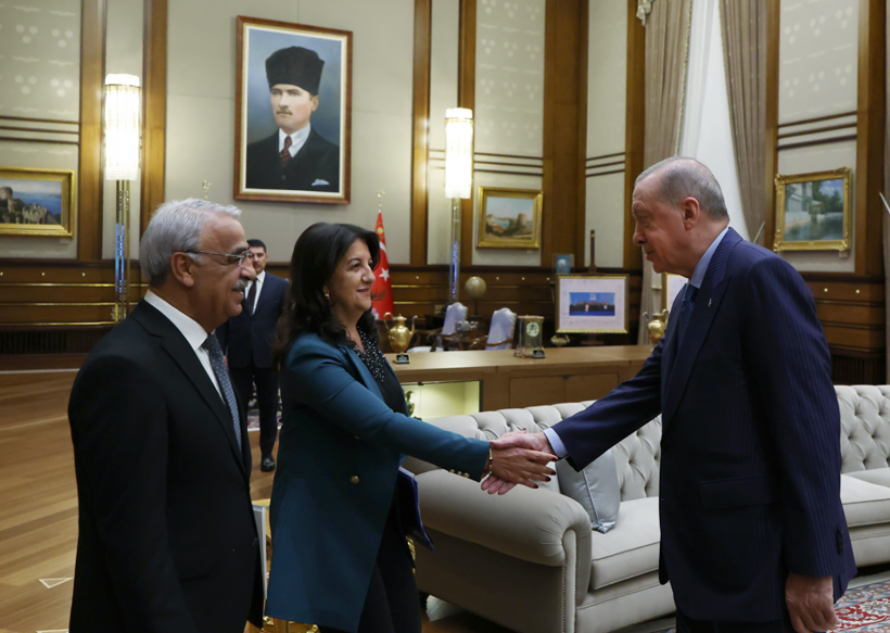 Beştepe'de kritik görüşme! Erdoğan - DEM Parti heyetini kabul etti