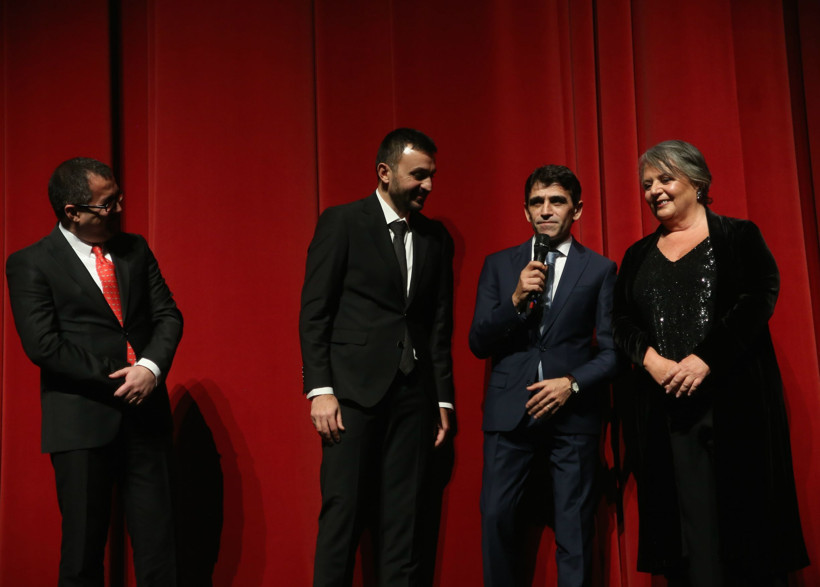 Şampiyon filminin galasında gözyaşları sel oldu!