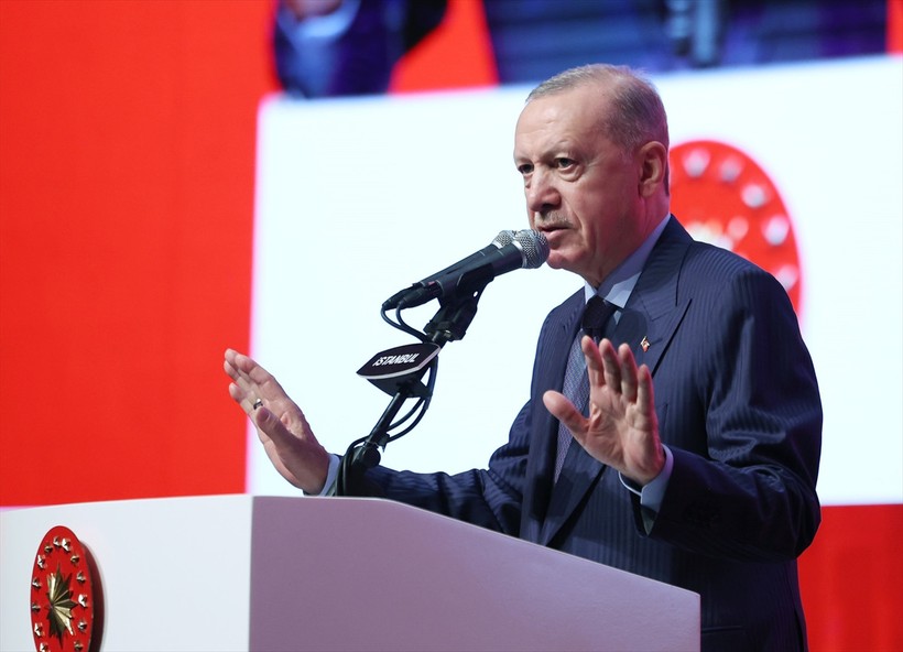 Cumhurbaşkanı Erdoğan'dan 4. Türkiye Gençlik Zirvesi'de önemli açıklamalar: En büyük eserimiz Terörsüz Türkiye - Resim : 3