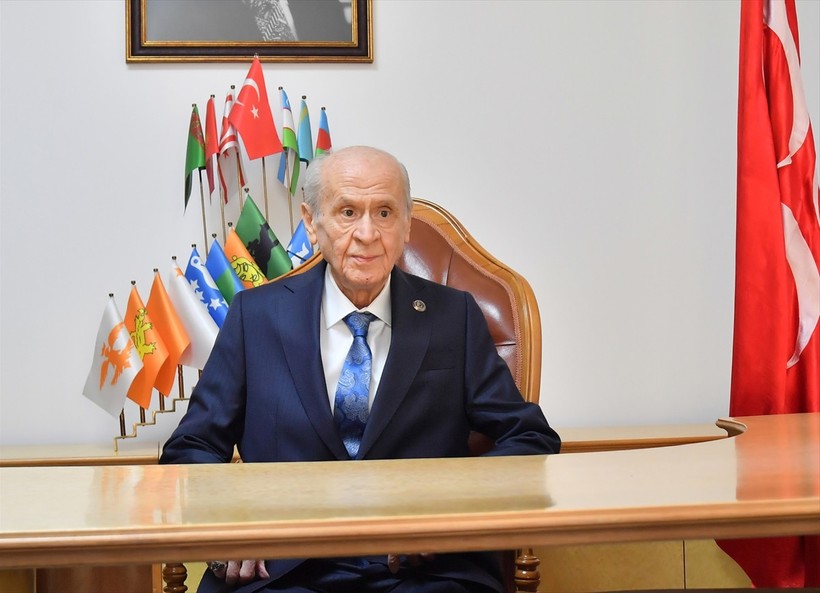 Devlet Bahçeli'den Özgür Özel'e çok sert tepki! Erken seçim açıklaması. Cunta demek CHP demektir, demokrasi hayatımıza kara leke olarak geçmişti - Resim : 2