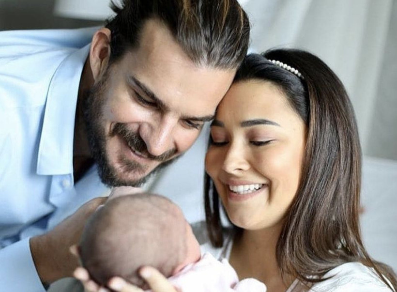 '1 günlük bebeğe sosyal medya hesabı açılır mı?'