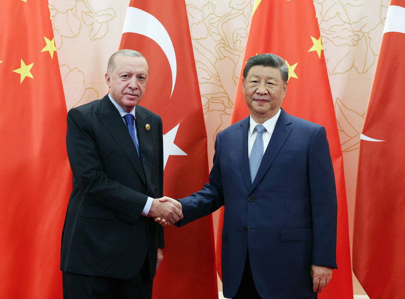 Dünyanın gözü bu zirvede! Cumhurbaşkanı Erdoğan'dan Çin'de yoğun temas