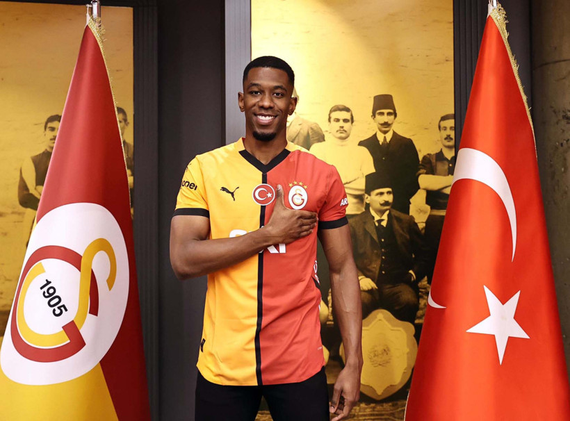 Okan Buruk gözden çıkarmıştı! Galatasaray'a transfer müjdesi! Resmi görüşmeler başladı