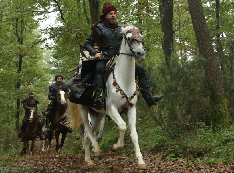 Diriliş Ertuğrul yeni hikayesi, yeni oyuncularıyla ekrana dönüyor!