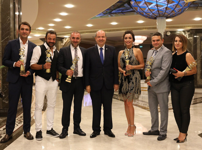 Bir Zamanlar Çukurova ödüle doymuyor