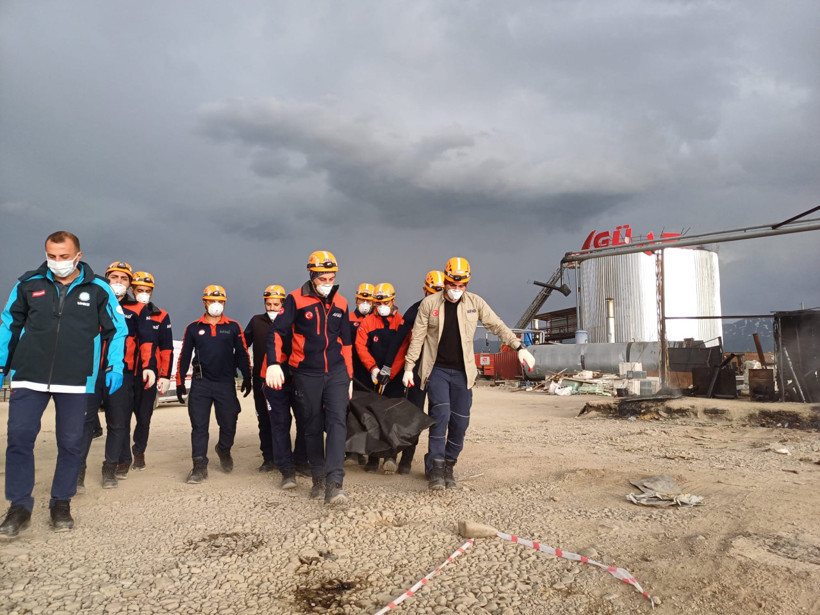 Erzurum'da facia: Asfalt üretim tesisinde patlama meydana geldi! Ölü ve yaralı var