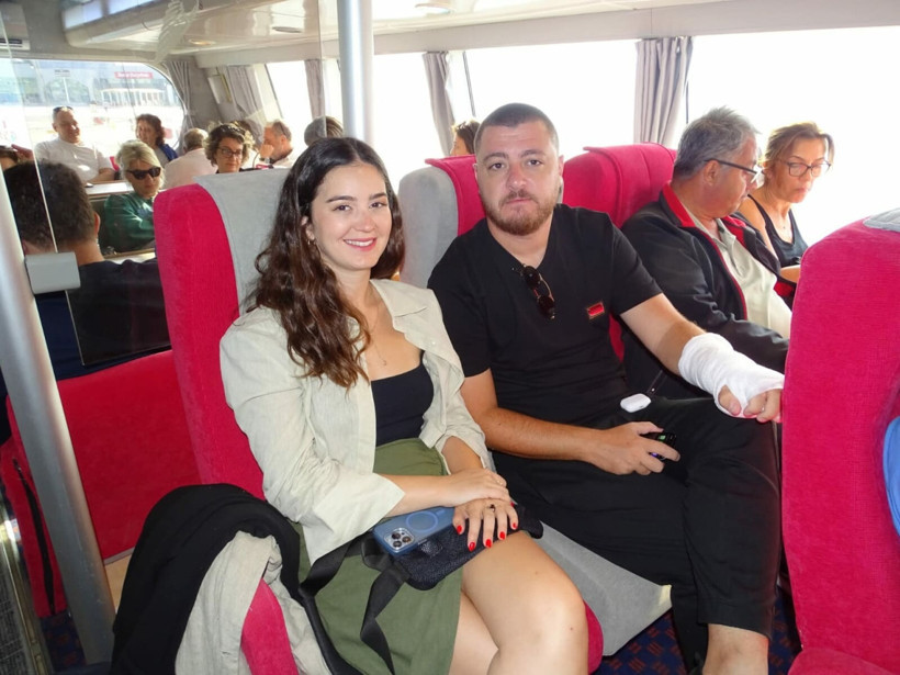 Ayvalık'ta feci kaza! MHP'li yöneticinin iş insanı kardeşi hayatını kaybetti, eşi ağır yaralandı