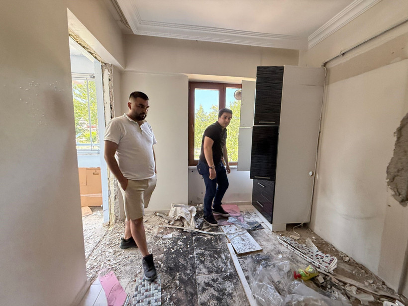 İhale ile evi aldı! Eski sahibi yaptıklarıyla kabusu oldu