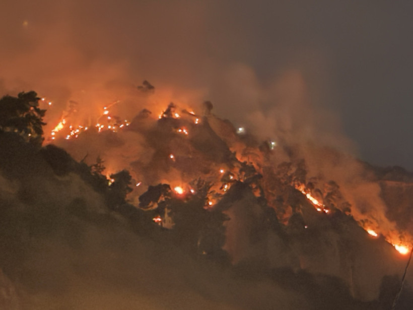 Orman yangını için zamanla yarış başladı! 6 köy tahliye edildi: 5 şüpheli gözaltında - Resim : 4