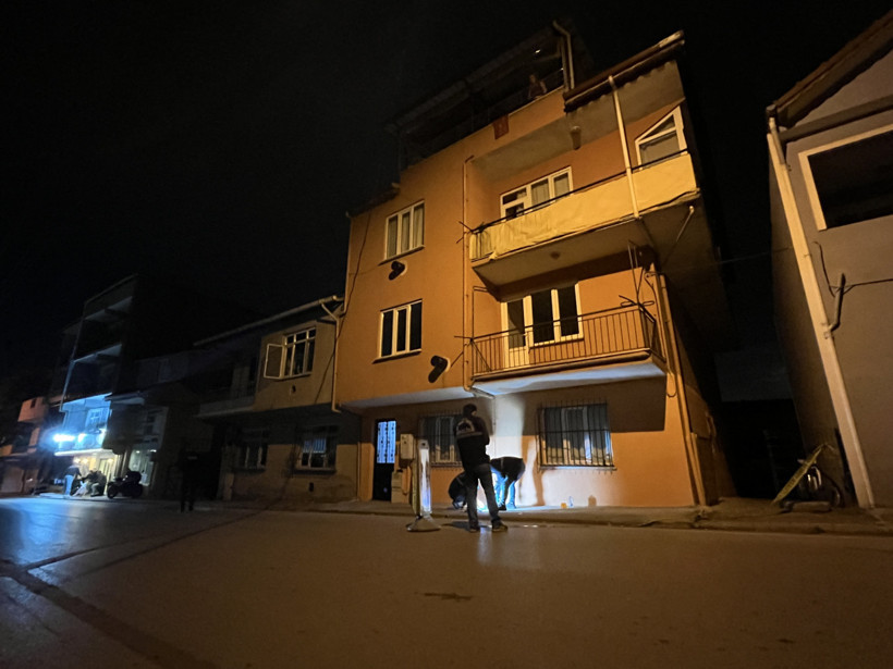 Sokak ortasında dehşet! Eniştesini vurdu