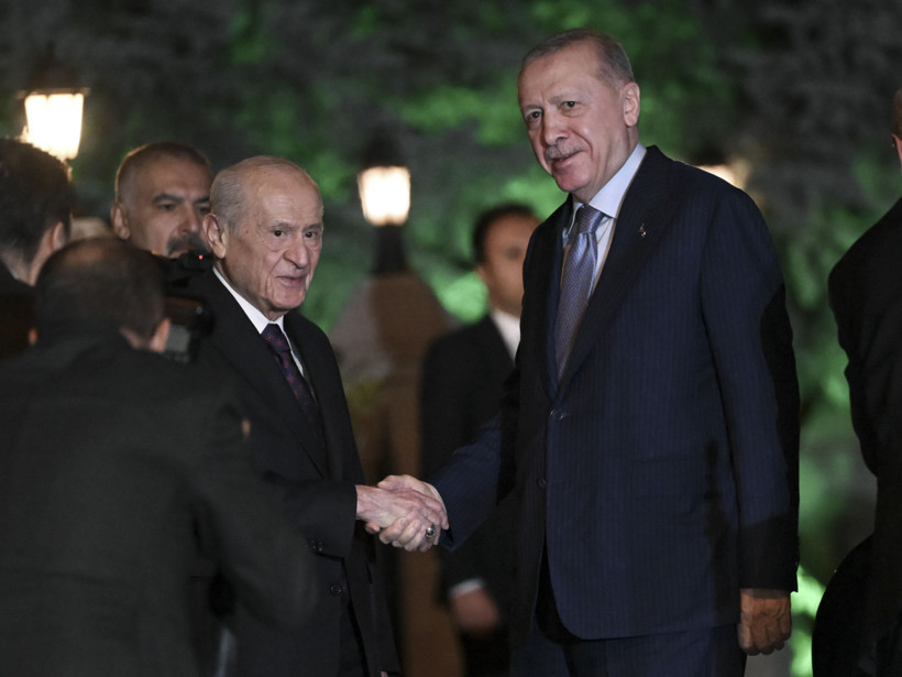Ankara'da kritik zirve! Cumhurbaşkanı Erdoğan, Bahçeli'yi ziyaret etti