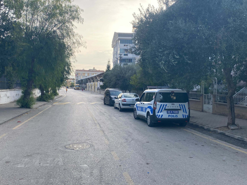 Lisede bıçaklı dehşet! Yaralılar var - Resim : 2