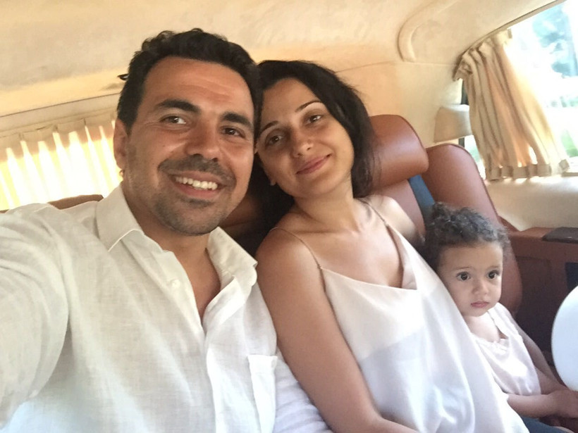 Gazeteci çiftin ikinci bebek mutluluğu...