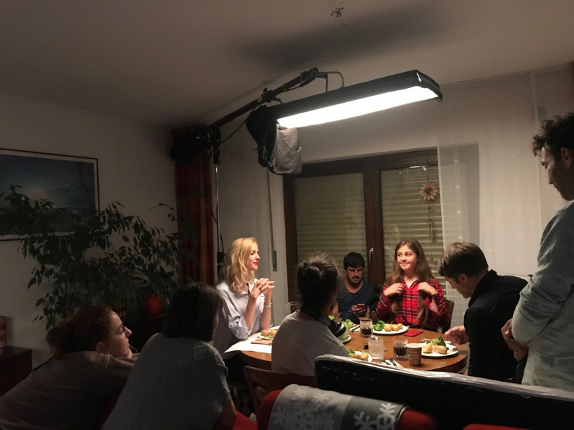 Wilma Elles 'Yaşamak' için kamera karşısında - Resim : 2