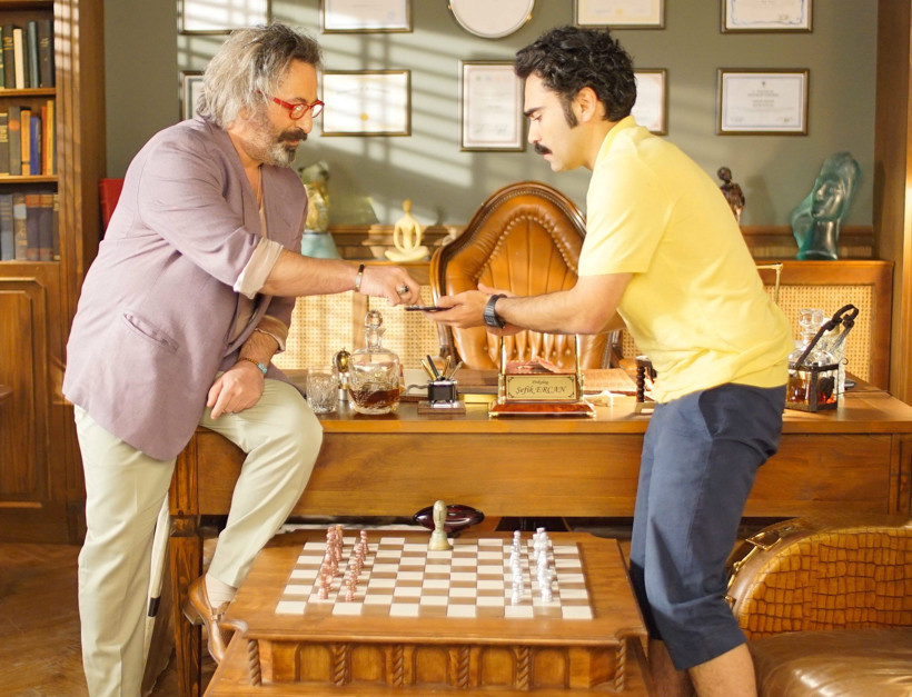 Cem Yılmaz 'psikolog' oldu