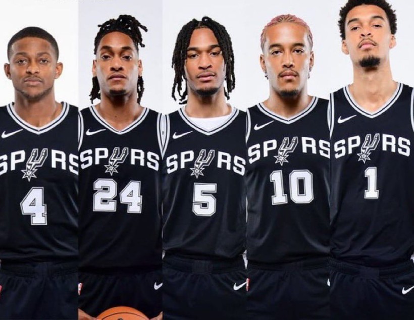 Kimse Dokunulmaz Değil NBA'de Tarihi Takas