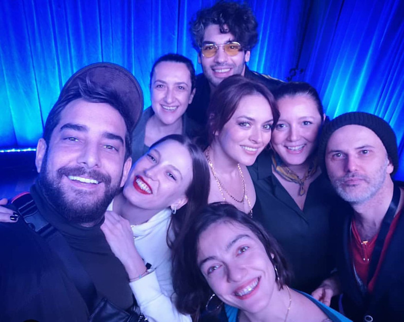 Şükrü Özyıldız'ı Bergüzar Korel sandılar