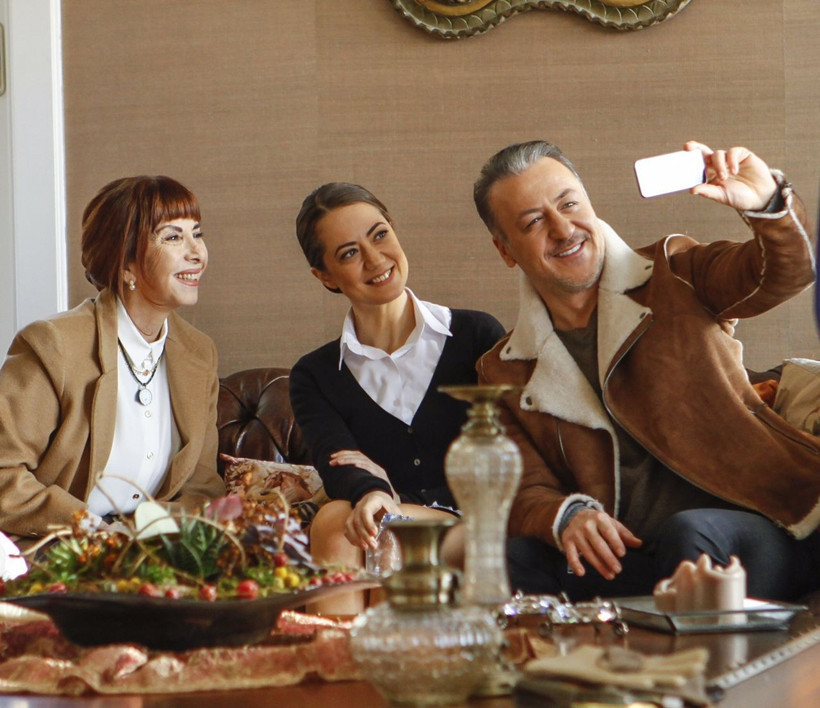 Nurgül Yeşilçay 'Paramparça'dan ayrıldı! Peki diziye hangi usta oyuncu dahil oluyor?