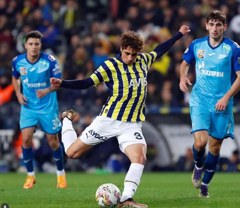 Fenerbahçe’de sürpriz ayrılık! Genç isim sosyal medya hesabından açıkladı