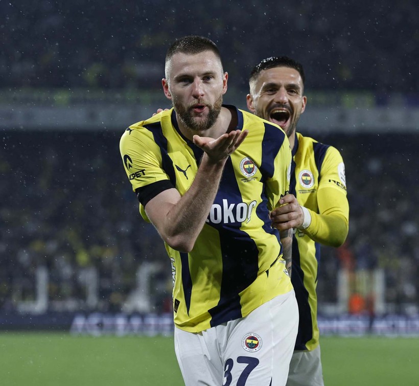 Fenerbahçelileri sevindirecek transfer! Mourinho çok istiyordu! 15 milyon euroluk yıldızla prensip anlaşmasına varıldı