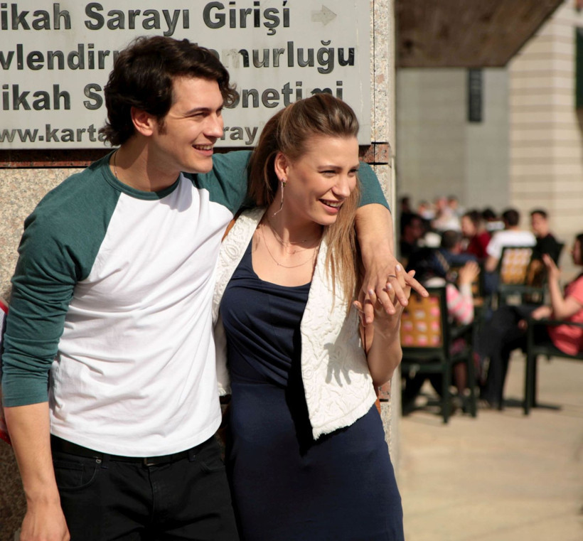 Medcezir'e bu hafta hangi iki ünlü konuk oluyor? - Resim : 3