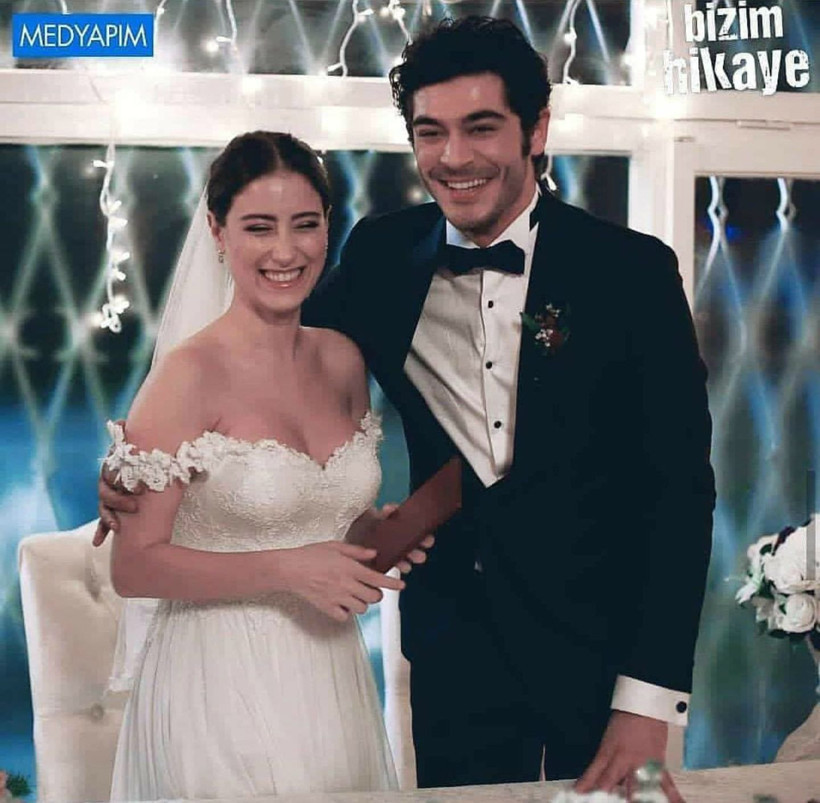 Hazal Kaya ile Ali Atay ne zaman nikah masasına oturacak? - Resim : 2