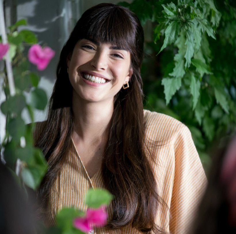 Deniz Baysal '7. Koğuştaki Mucize' filminde öğretmen oldu! - Resim : 2