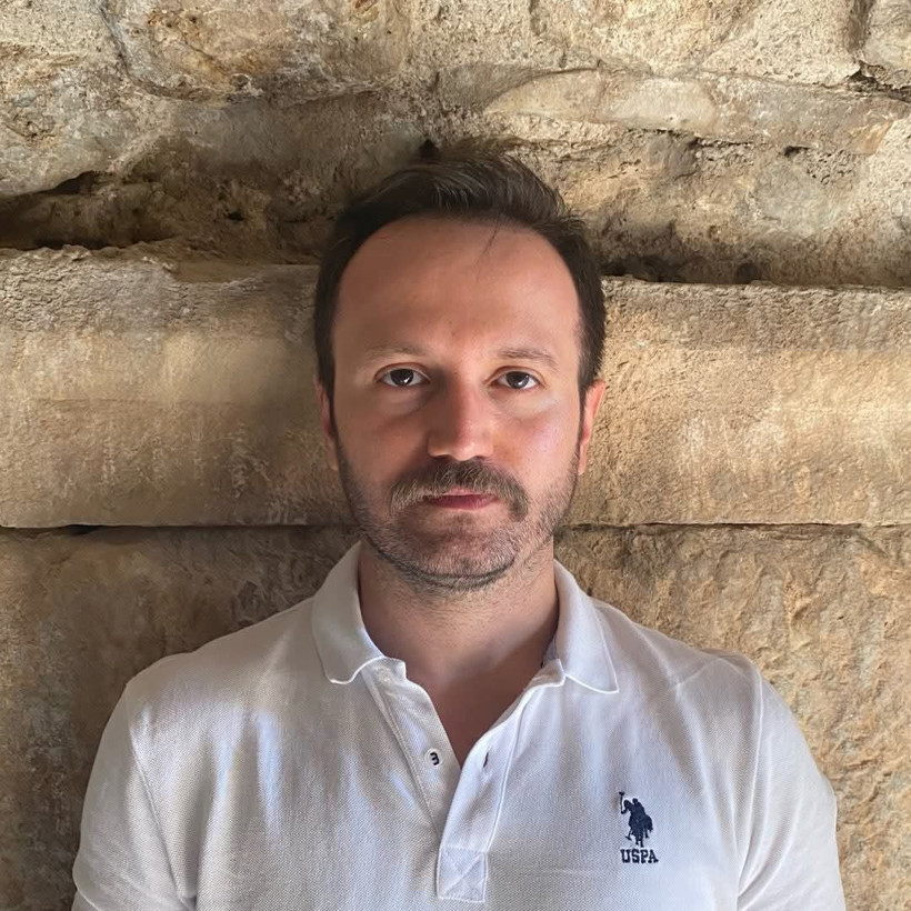 Eşini ve oğlunu öldürmekle suçlanıyordu: Cezaevinde intihara kalkıştı! - Resim : 2