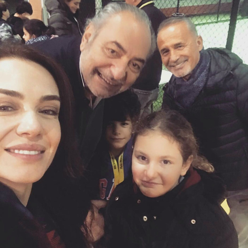 Reha Muhtar ile Deniz Uğur kızları için bir arada