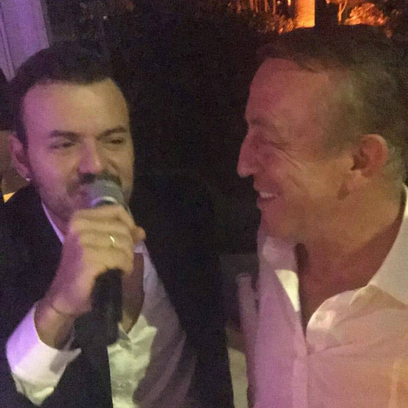 Oğlunun sünneti için kesenin ağzını açtı!