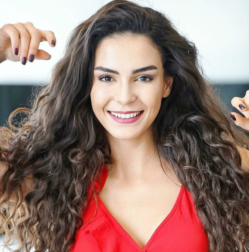 atv'nin yeni dizisi 'Hercai'nin kadın başrol oyuncusu kim oldu?