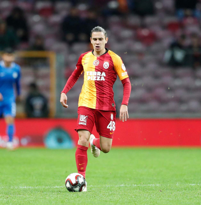 Galatasaray'dan radikal karar! Yıldız futbolcunun sözleşmesi feshedilecek