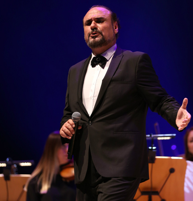 Senfoni orkestrasıyla Kayahan şarkıları - Resim : 4