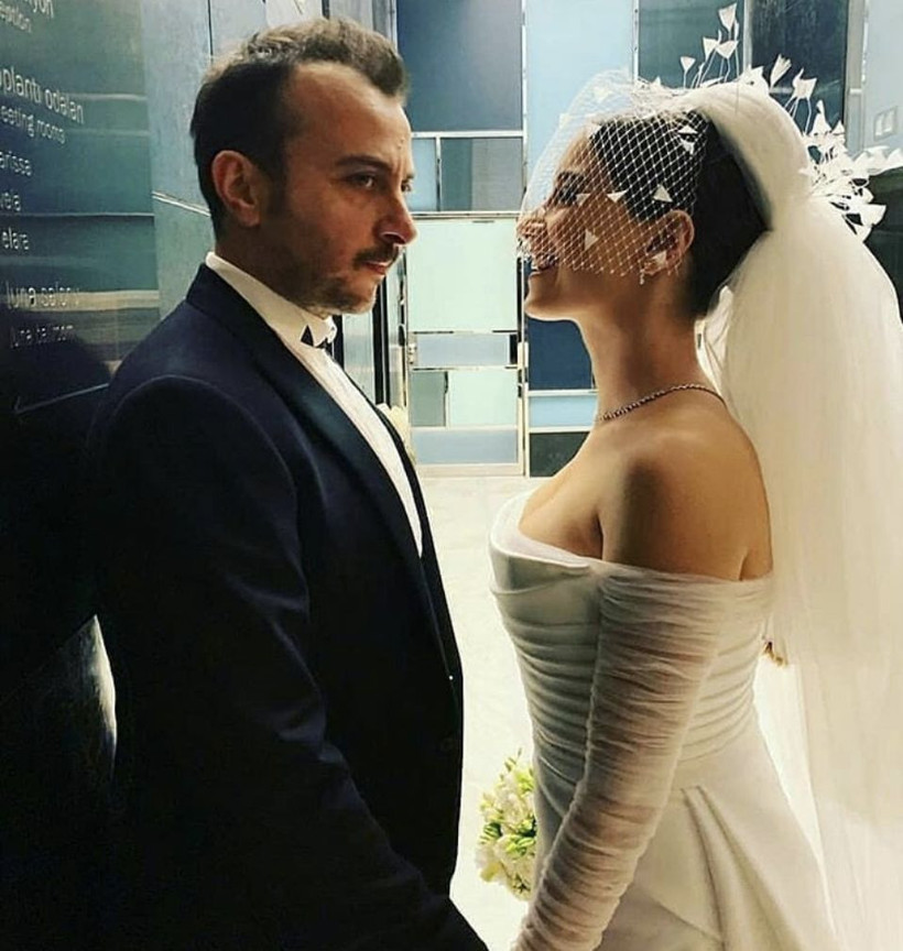 Hazal Kaya ile Ali Atay evlendi! Düğünde kalpleri ısıtan detay...