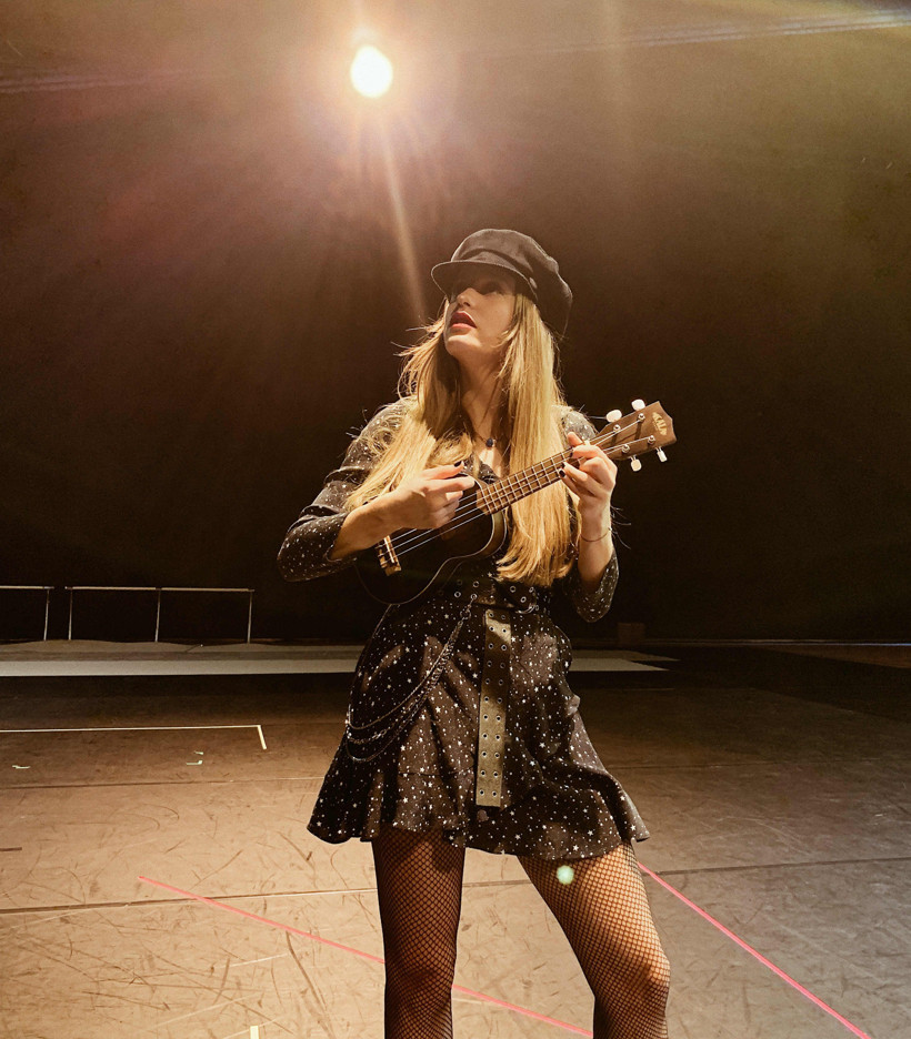 İlk kez MedyaTava yazmıştı... Serenay Sarıkaya 'Alice' oluyor!