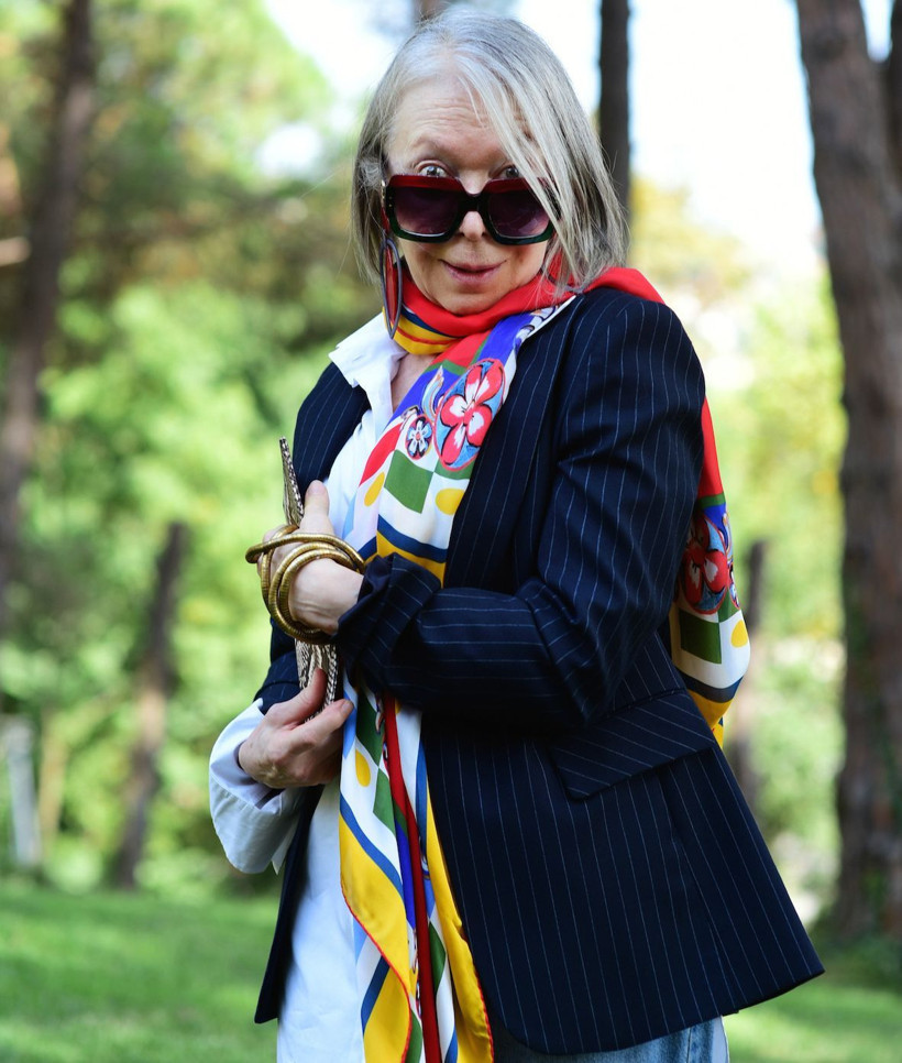 Meral Çetinkaya'nın çok konuşulacak yeni imajından ilk kareler!