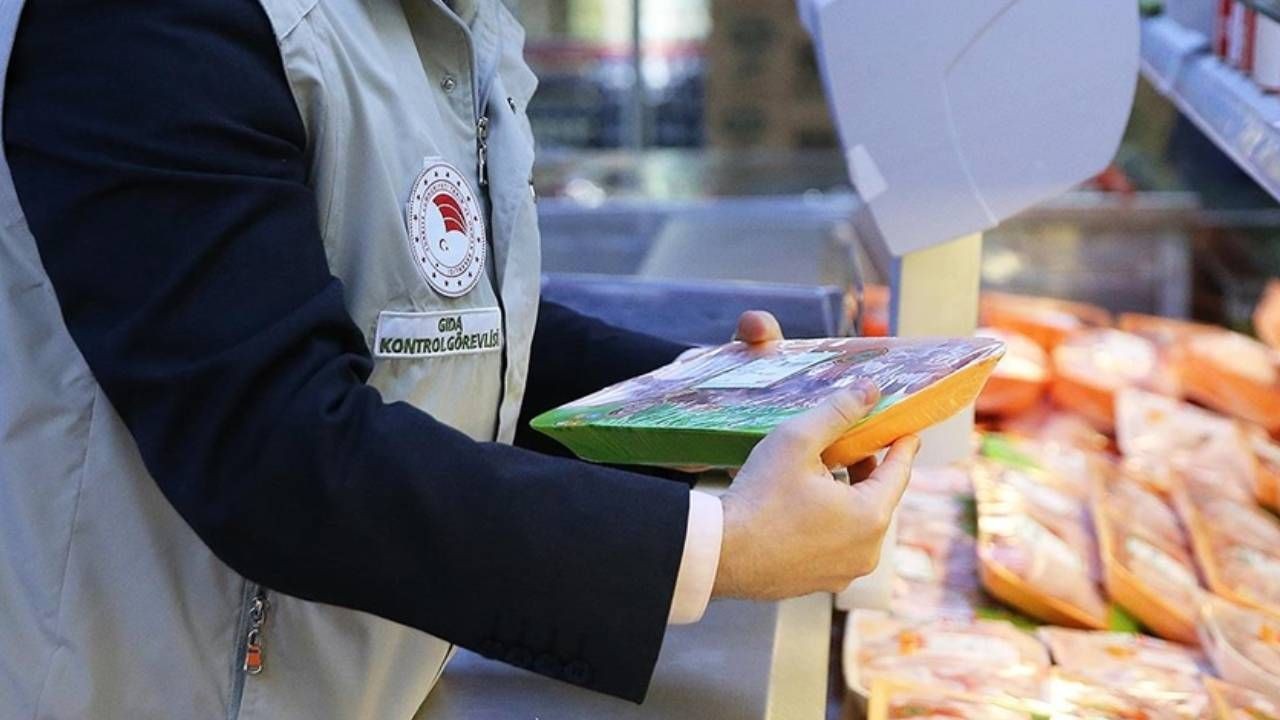 Gıdada mide bulandıran hile: Dana diye eşek eti yedirmişler! Lahmacun, et, pekmez ve kahve... Listede yok yok